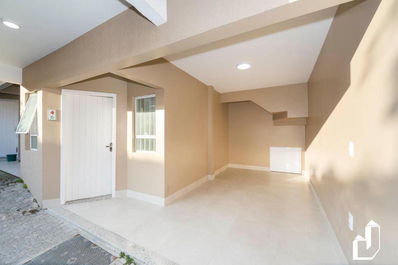 Apartamento Duplex Em 4 Ilhas Бомбіняс Екстер'єр фото