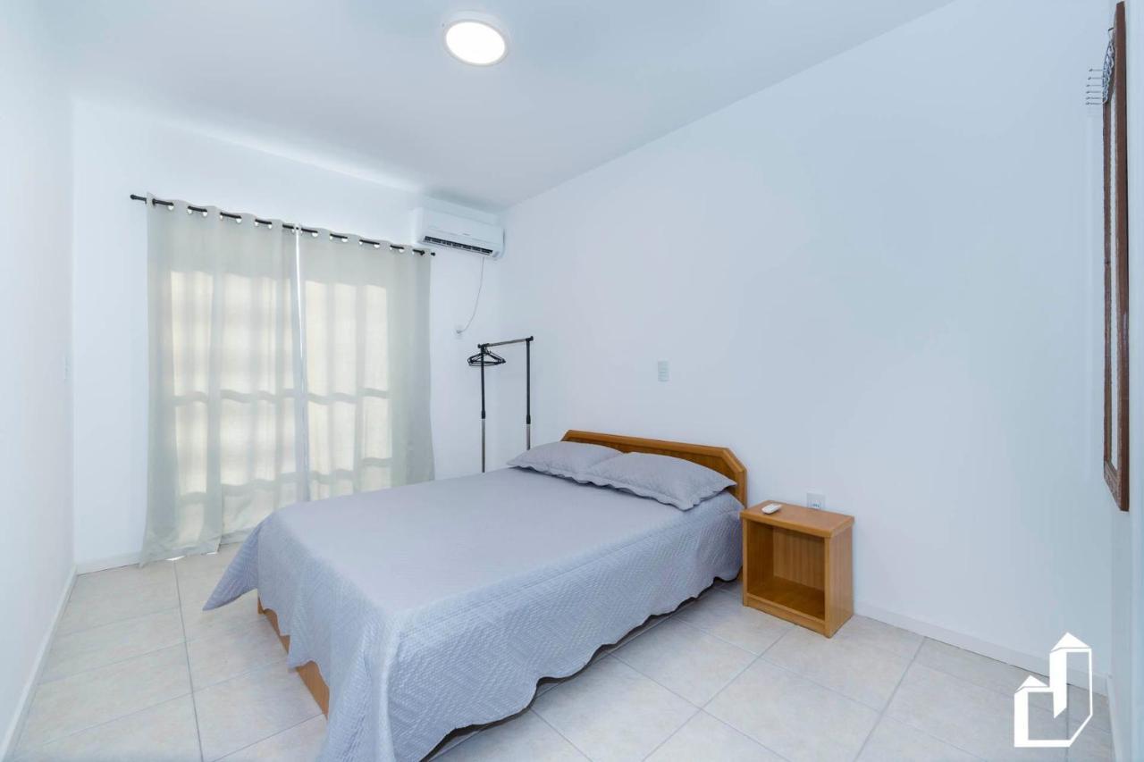 Apartamento Duplex Em 4 Ilhas Бомбіняс Екстер'єр фото